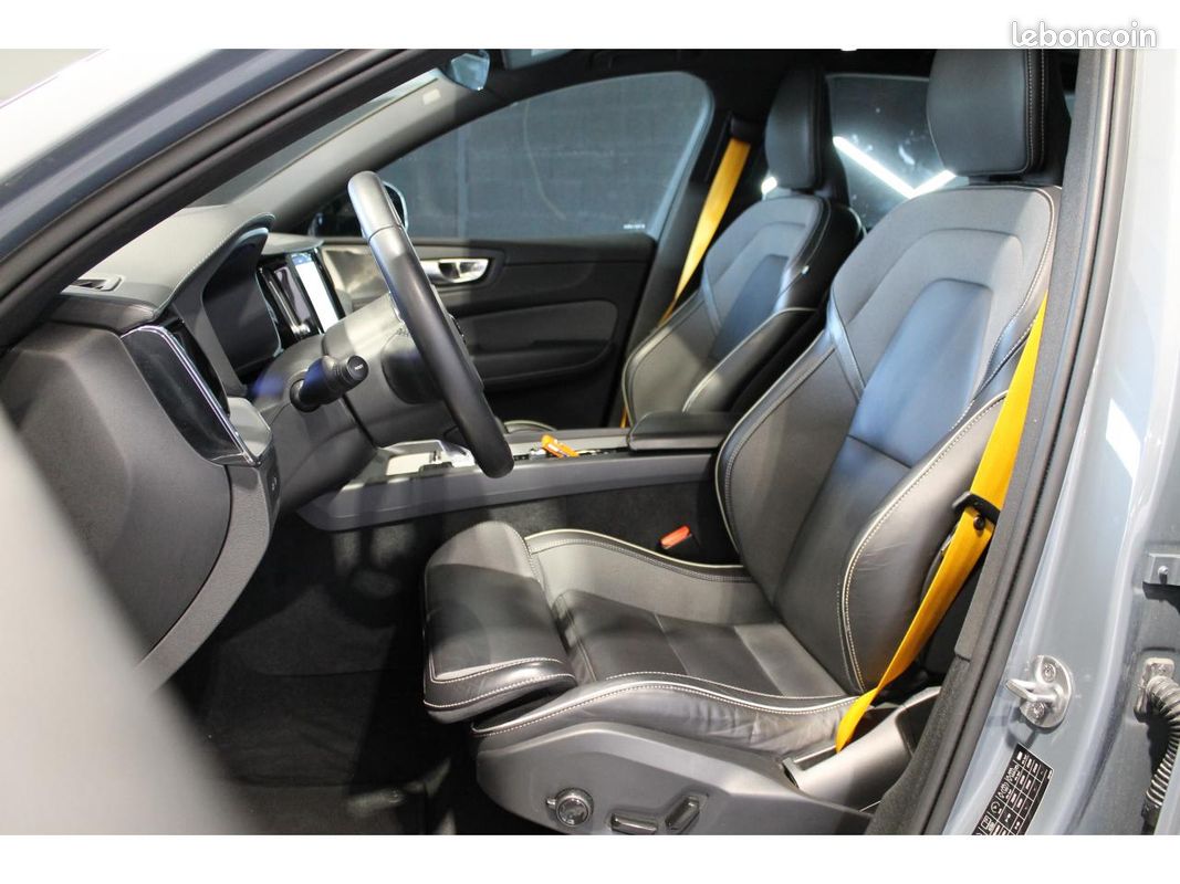 VOLVO XC60 T8 AWD - Polestar Engineered Garantie Constructeur / Caméra 360 / Sièges chauffants (image 6)