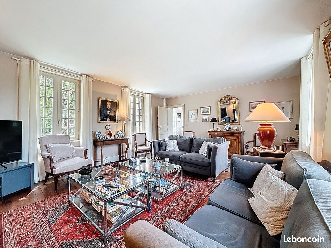 Maison 6 pièces 178 m² · à Blois · 178 m² · 385 000 €