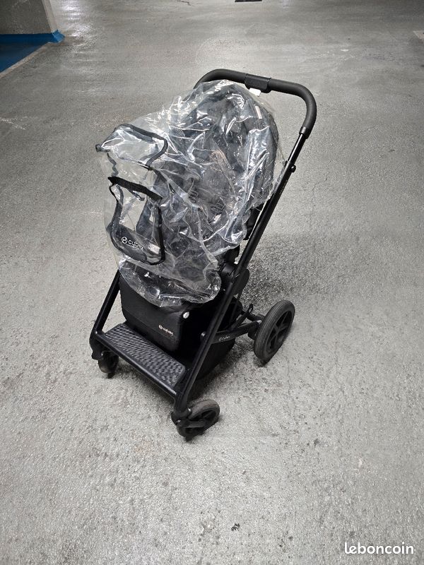 Poussette Cybex Balios S + Cosy Aton Q + Habillage Pluie Cybex (image 8)
