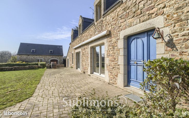 Propriété 7 pièces 218 m²