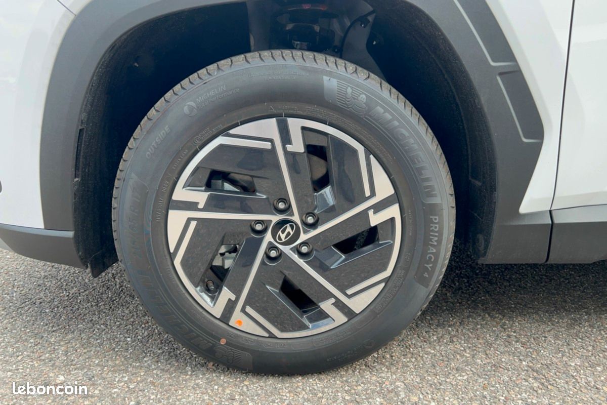 Hyundai Tucson 1.6 T-GDI HEV 239 INITIA -23% (image 16)
