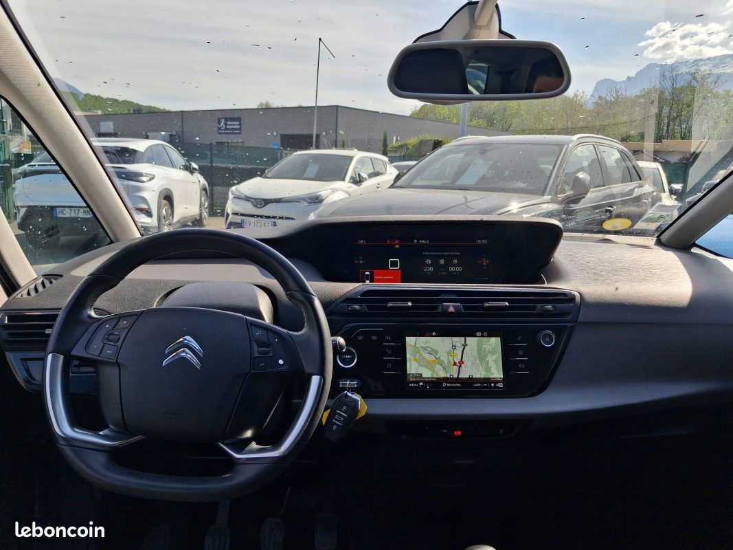 Citroen c4 space tourer 1.6 hdi 120 cv bvm6 7 places (image 11)