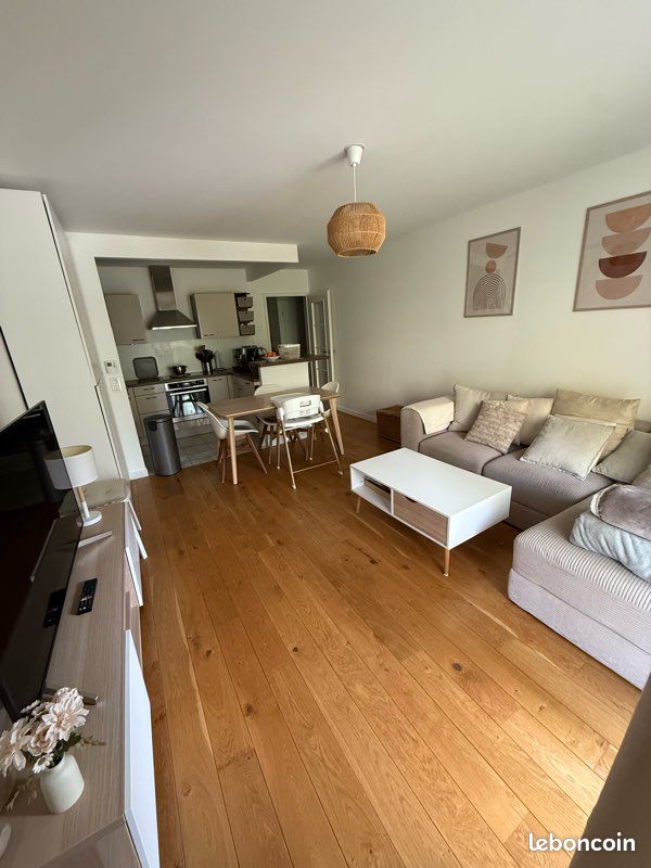 Appartement 3 pièces 63 m² · à Versailles · 63 m² · 1 750 €/mois