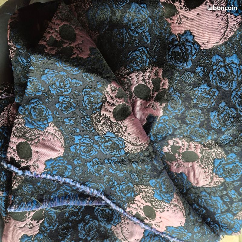 Tissu jacquard de soie (image 1)