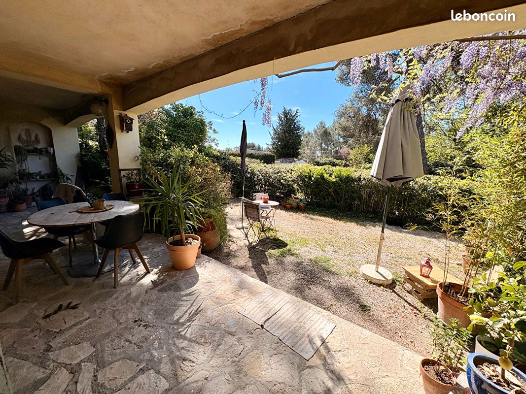 Appartement 2 pièces 56 m² · aux Angles · 56 m² · 118 000 €