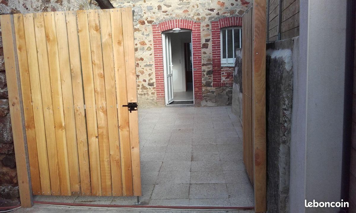 Maison 7 pièces 90 m² · à Saint-Jean-sur-Mayenne · 90 m² · 156 310 €
