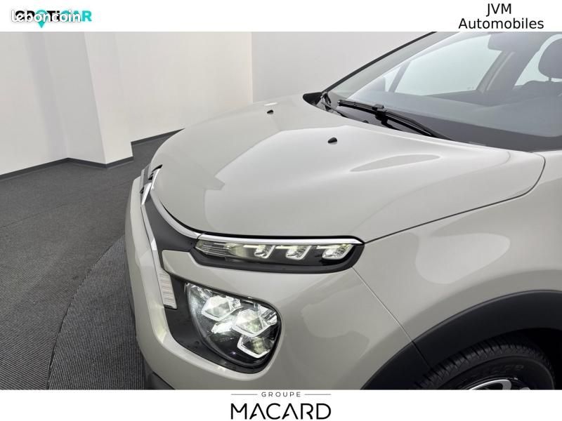 Citroen C3 1.2 PureTech 110ch S&S C-Series 120-121g (image 13)