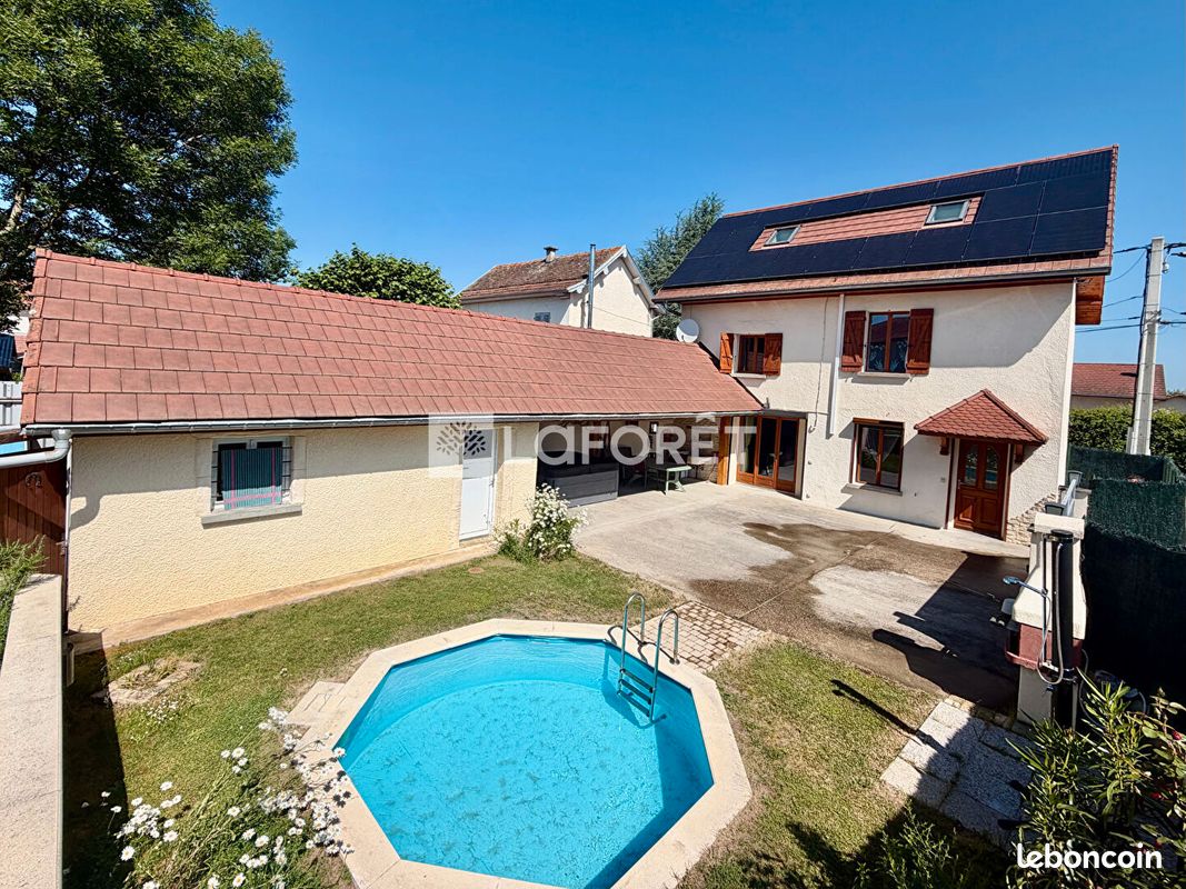 Maison 7 pièces 107 m² · à La Tour-du-Pin · 107 m² · 249 000 €