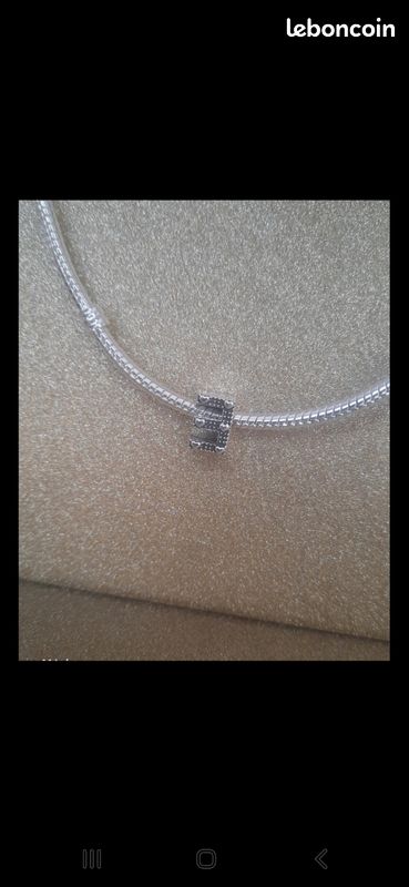 Charm e (image 2)