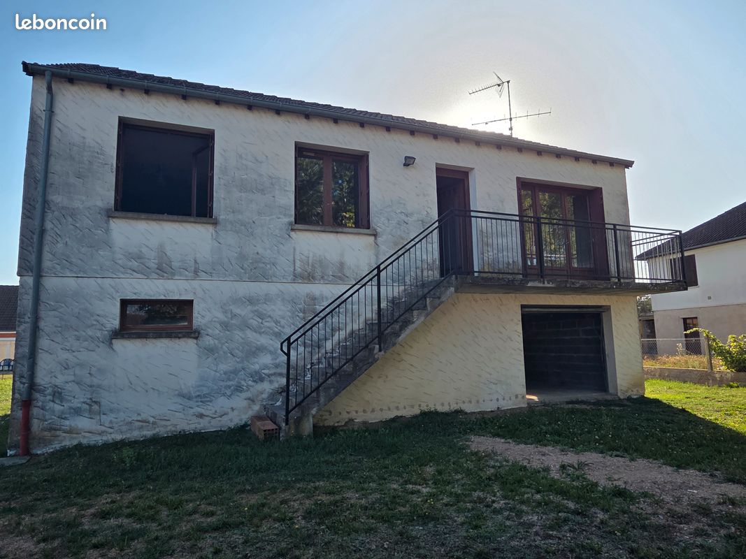 Maison 4 pièces 75 m² · à Beaulon · 75 m² · 90 000 €