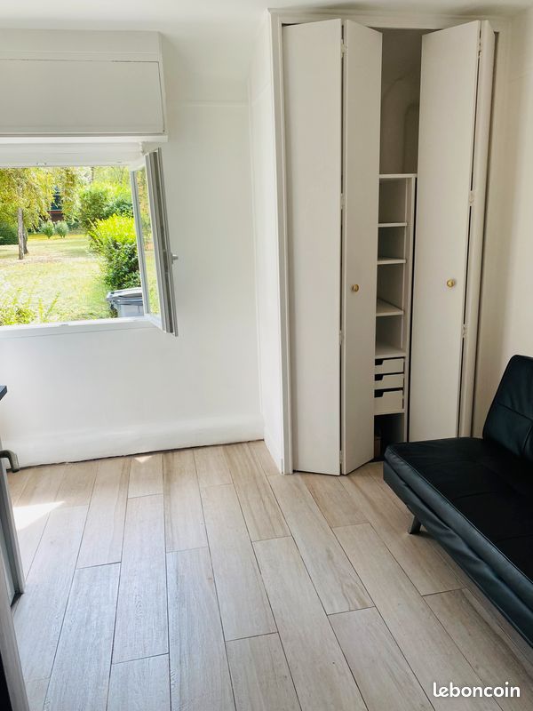 Appartement 1 pièce 10 m² · à Neuilly-sur-Seine · 10 m² · 127 000 €