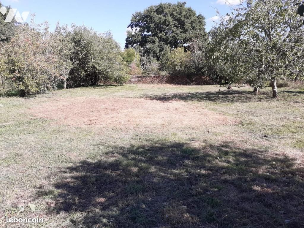Terrain 725 m² · à Vigneux-de-Bretagne · 725 m² · 132 500 €