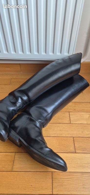 Bottes d’equitation aigle en cuir taille 40 sur GensDeConfiance