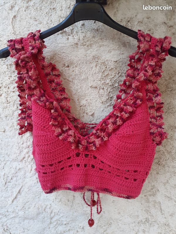 Crochet Debardeur Femme Fushia Gilet Cropped Crochet Rose Fushia Femme - Main Image