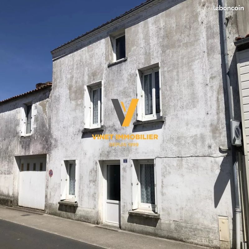 Maison 5 pièces 98 m² · à Montbert · 98 m² · 167 000 €