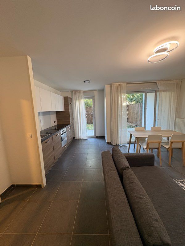 Appartement 2 pièces 47 m² · à Ségny · 47 m² · 1 450 €/mois