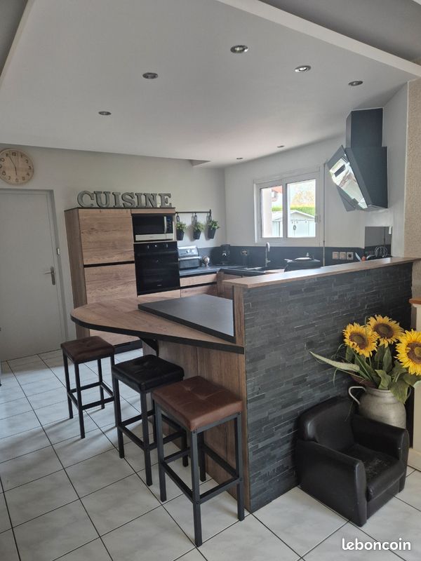 Maison 6 pièces 137 m² · à Cholet · 137 m² · 269 000 €