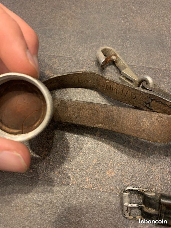 Petite sangle de gourde allemande