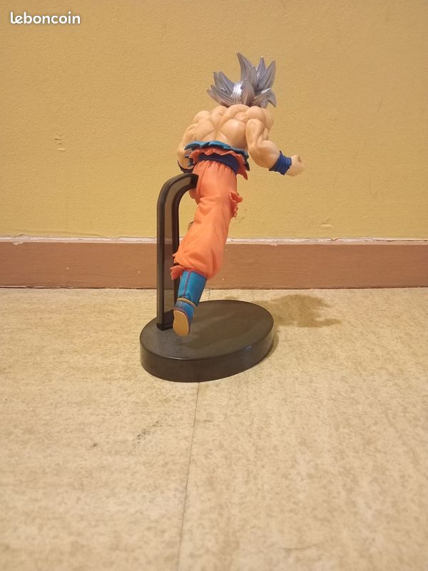 Figurine Bandai Sangoku Ultra Instinct (image 2)