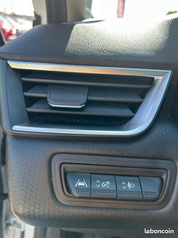 Renault Clio V E-Tech full hybrid 145 Equilibre (image 16)