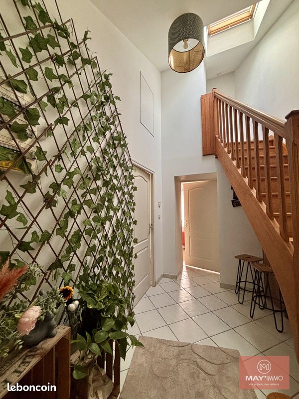 Maison 6 pièces 110 m² · à L'Huisserie · 110 m² · 199 999 €