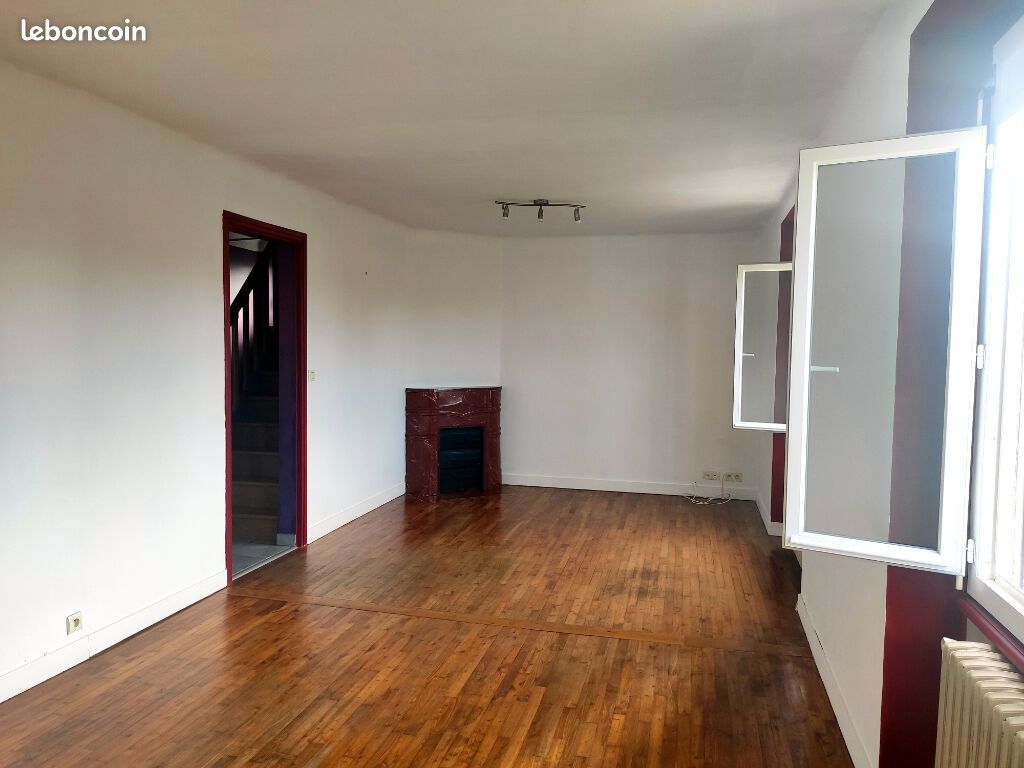 Maison 4 pièces 80 m² · à Lignol · 80 m² · 655 €/mois