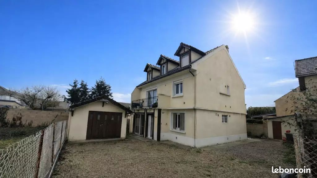 Maison 6 pièces 155 m² · à Tremblay-en-France · 155 m² · 365 000 €