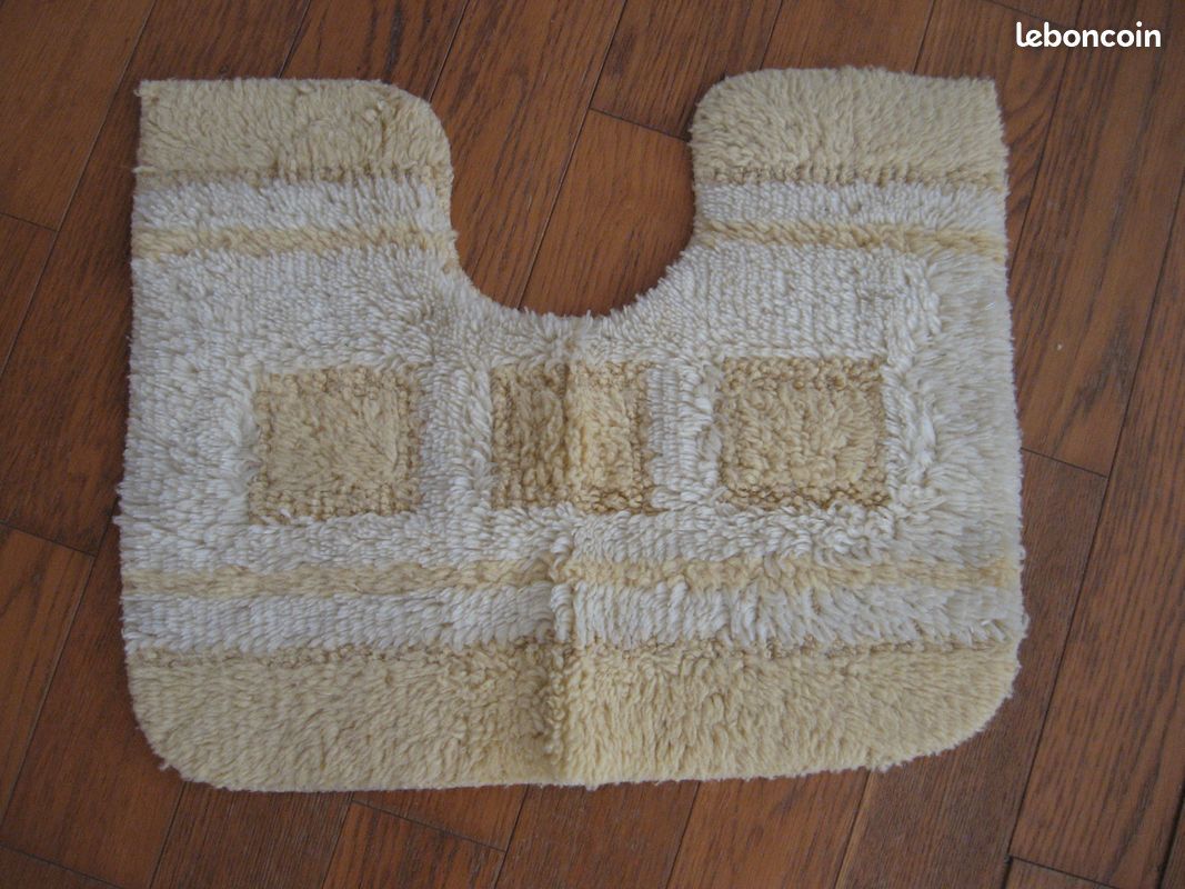 Tapis entourage wc (image 1)
