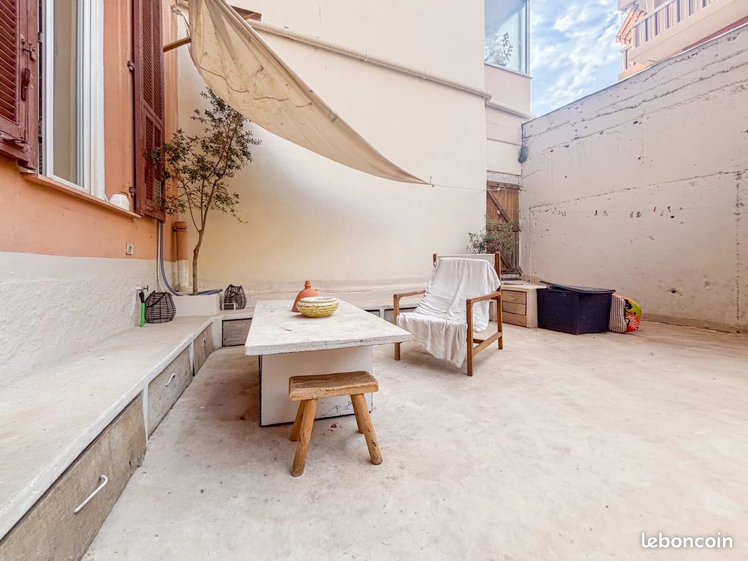 Appartement 5 pièces 137 m² · à Nice · 137 m² · 540 000 €