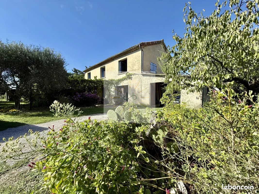 Maison 6 pièces 100 m² · à Montélimar · 100 m² · 249 000 €