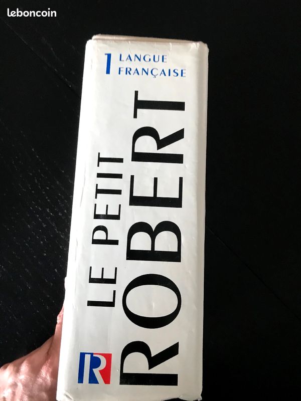 Dictionnaire Petit Robert (image 3)