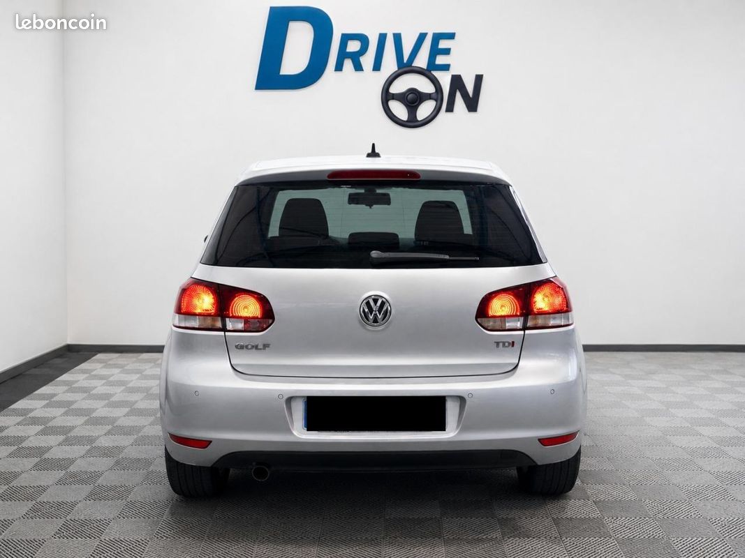 VOLKSWAGEN GOLF 1.6 16V TDI CR FAP - 105 - BV DSG 7 VI BERLINE Carat (image 3)