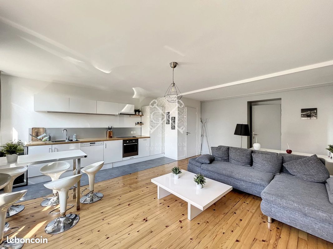 Appartement 2 pièces 55 m² · à Saint-Étienne · 55 m² · 611 €