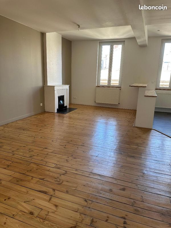 Appartement 3 pièces 86 m² · à Saint-Étienne · 86 m² · 685 €/mois
