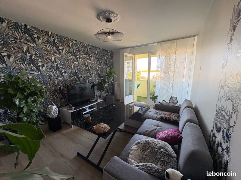 Appartement a louer lons-le-saunier - 3 pièce(s) - 67 m2 - Surfyn