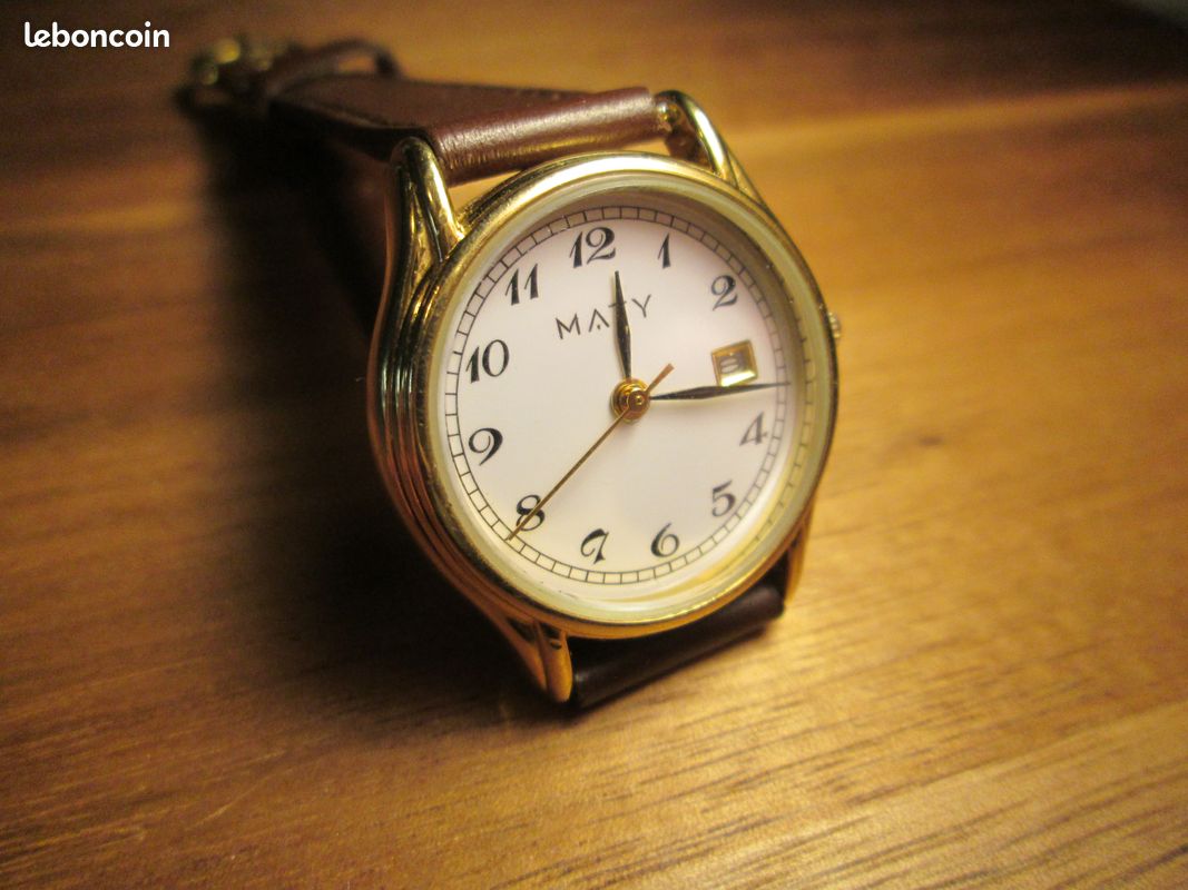 Montre Vintage Dorée MATY Pour Femme - Cadran Doré, Mouvement Quartz, Style Rétro