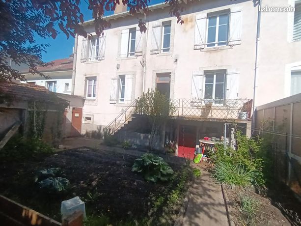 Immeuble 8 pièces 140 m²