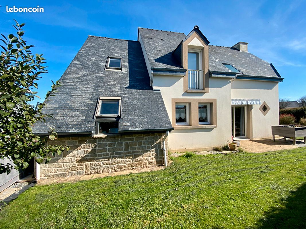 Maison 8 pièces 168 m² · à Quévert · 168 m² · 316 900 €