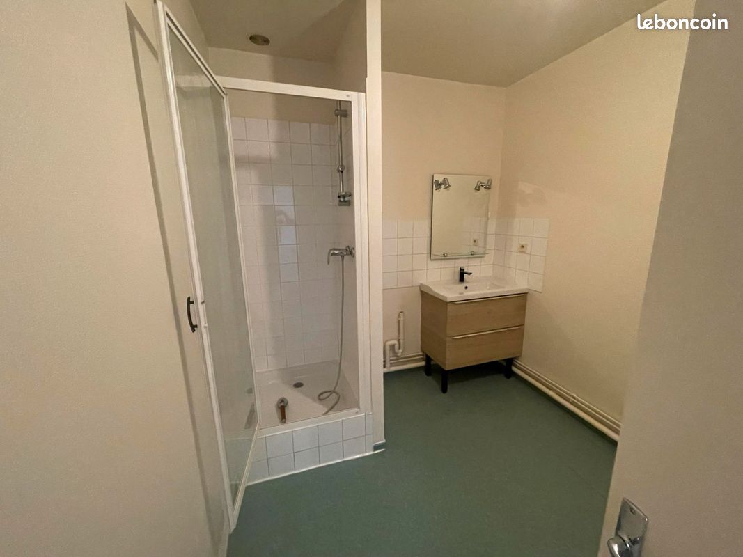 Appartement T2 - Ussel 19200 (image 2)
