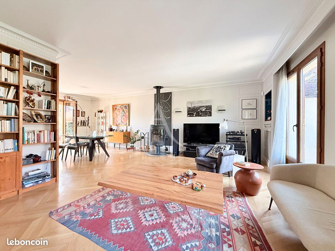 Maison 7 pièces 160 m² · à Champigny-sur-Marne · 160 m² · 549 000 €