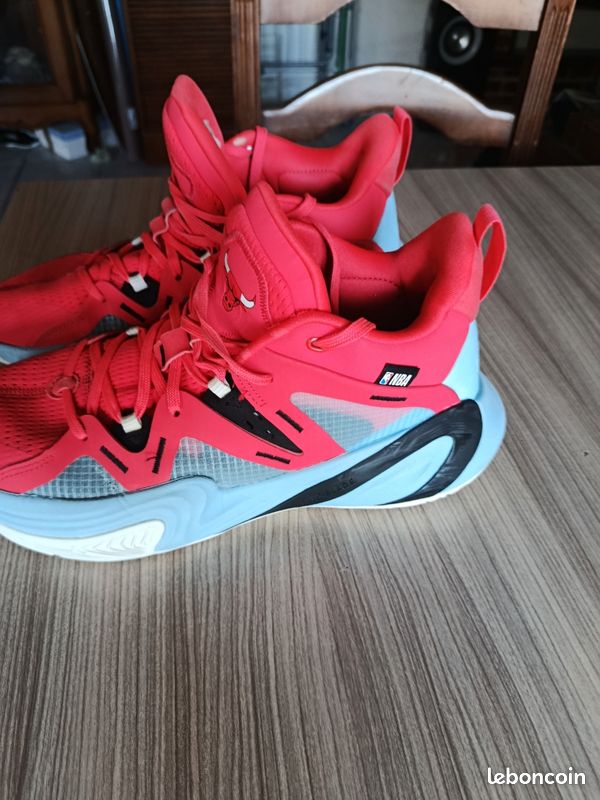 Chaussures basketball (image 2)