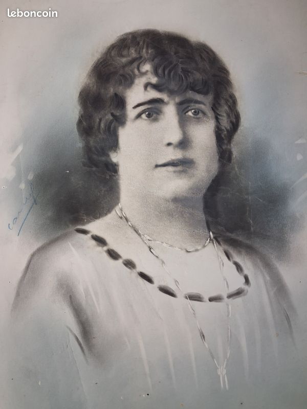 Portrait de femme vintage (image 1)