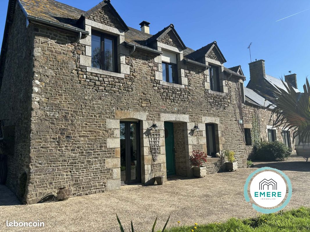 Maison 5 pièces 149 m² · à Saint-Aubin-de-Terregatte · 149 m² · 205 000 €