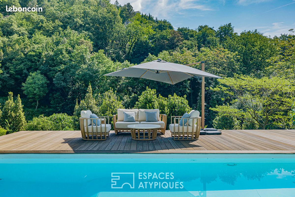 Maison 10 pièces 345 m² · à Vence · 345 m² · 1 580 000 €