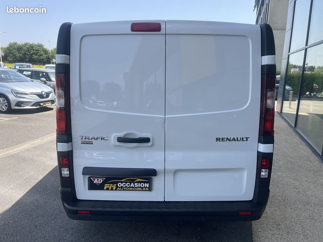 Renault TRAFIC FG L2H1 3T 2.0 DCI 130 CH GRAND CONFORT + OPTIONS (image 3)