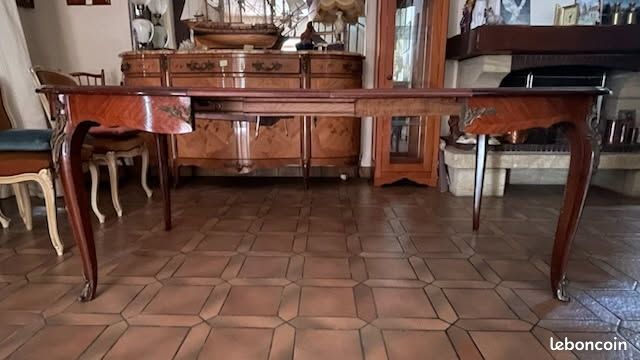 Table de salle à manger Louis XV en bois de rose (image 9)