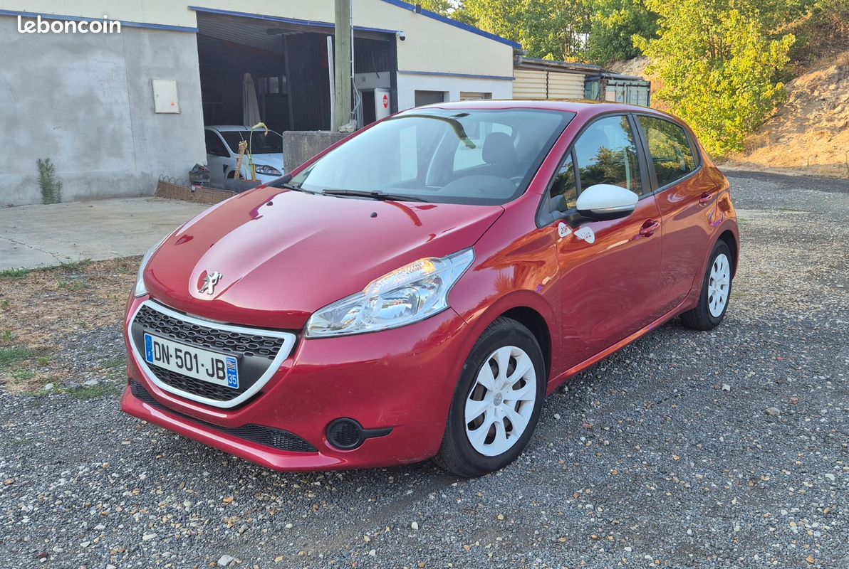 Peugeot 208 1.0 vti 68 like (image 1)