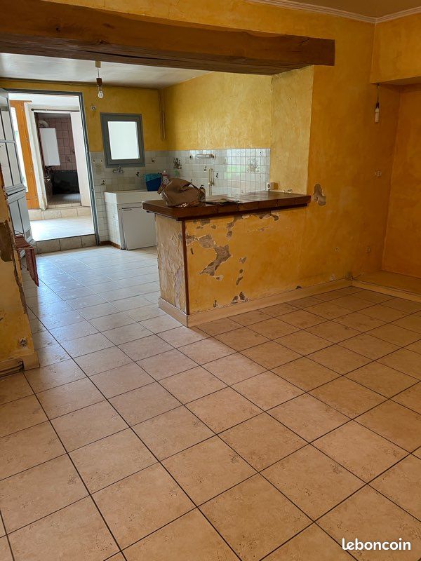 Maison 4 pièces 90 m² · à Nogent-le-Rotrou · 90 m² · 60 000 €