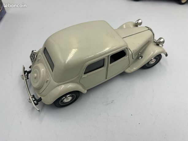 Solido - 12 voitures Citroen - Traction et C4 - Neuf en boite , Vente