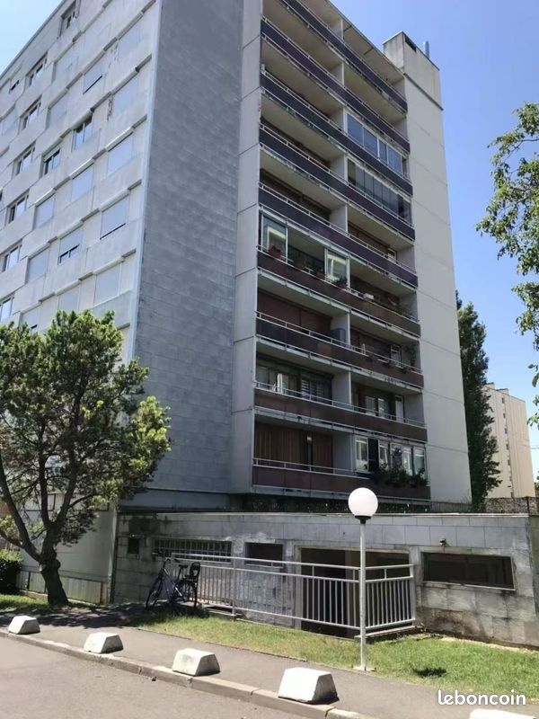 Appartement 5 pièces 89 m² · à Gaillard · 89 m² · 360 000 €